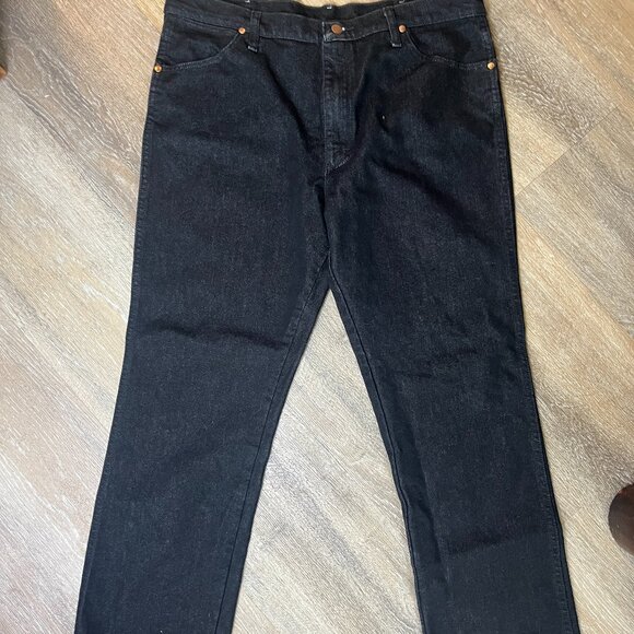 Wrangler Other - Wrangler Dark Wash Straight Leg Jeans High Rise Classic Fit